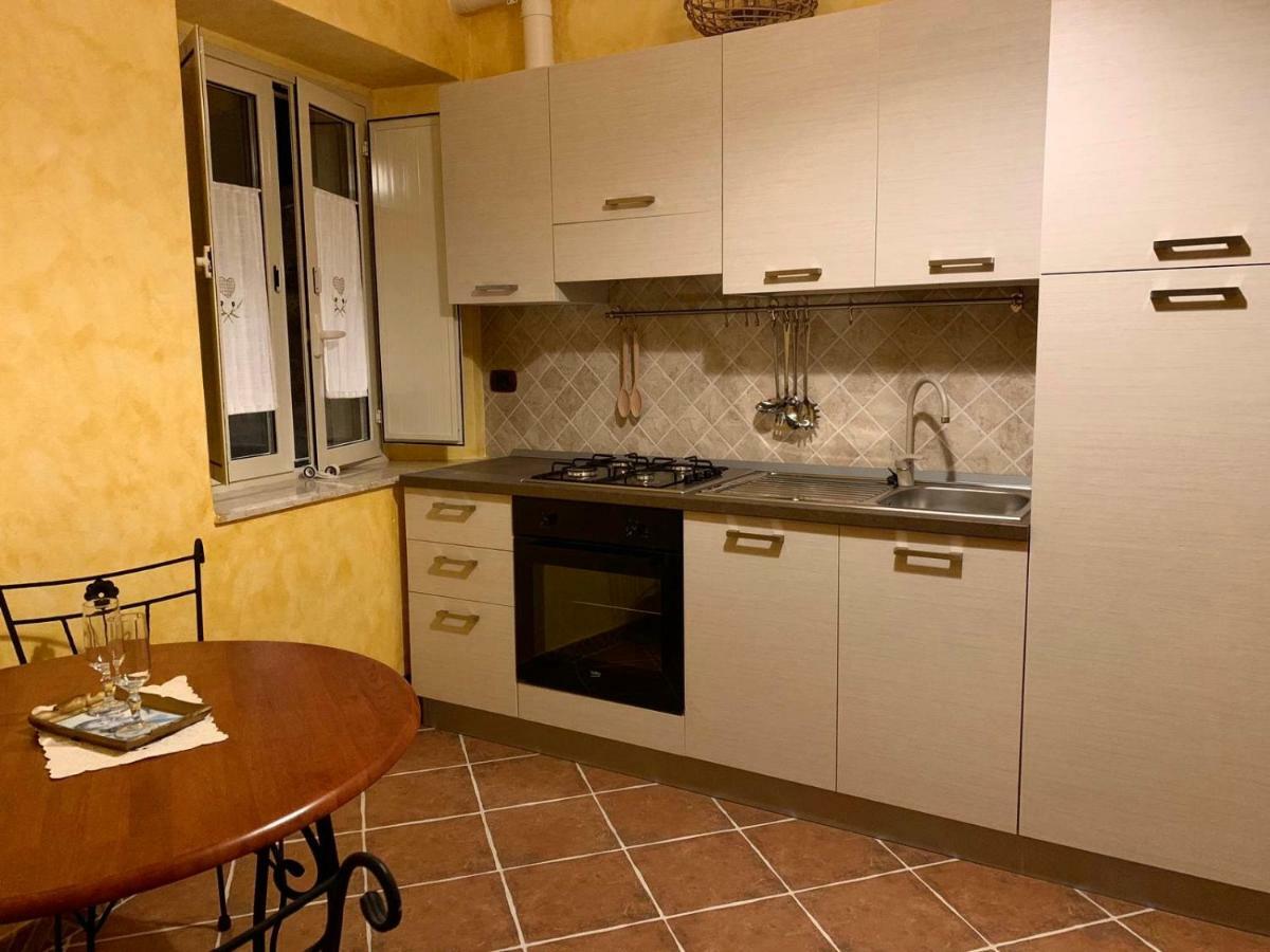 “Il Vicolo” Casa Vacanze Villa Кастелмола Екстериор снимка