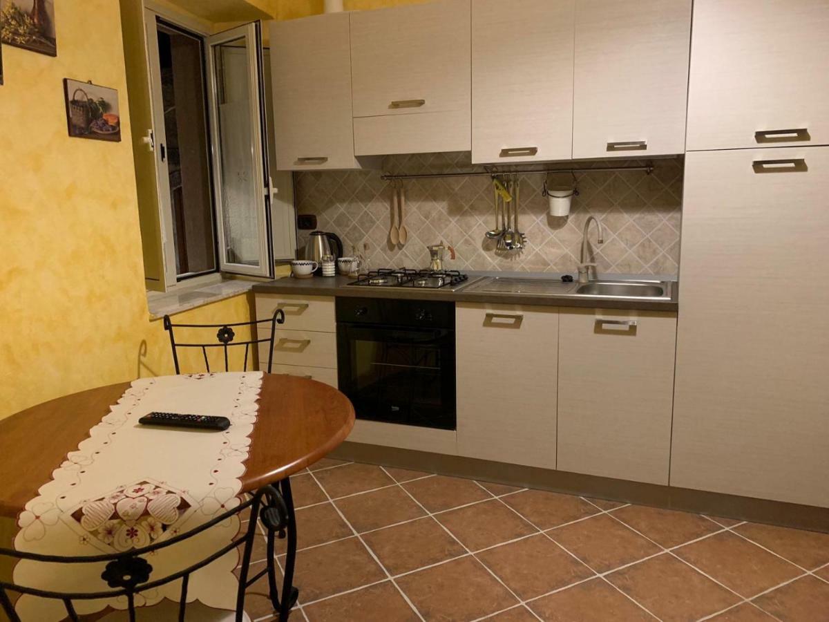 “Il Vicolo” Casa Vacanze Villa Кастелмола Екстериор снимка